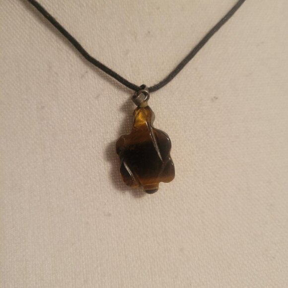 Adorable Hand-Carved Tiger's Eye Turtle Pendant on an Adjustable Cord Necklace - Picture 4 of 4